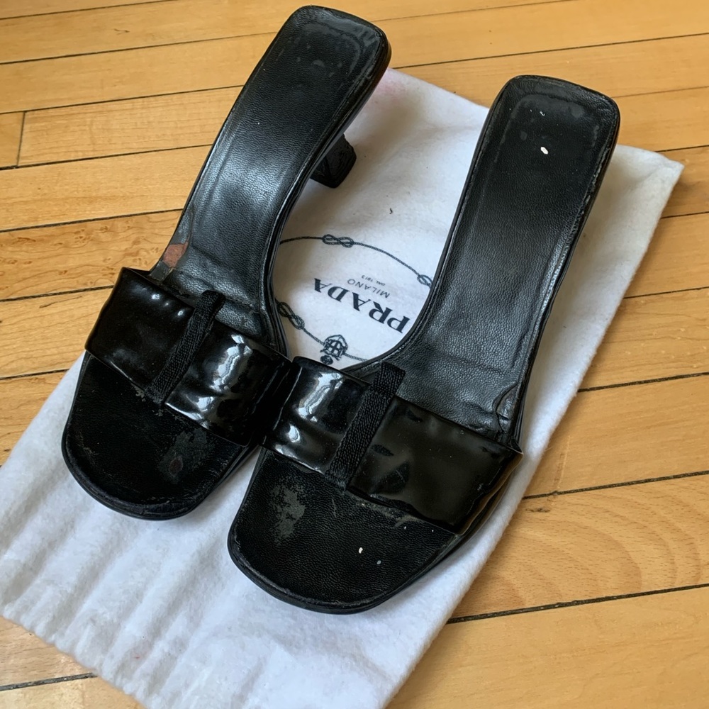 Prada slides in black